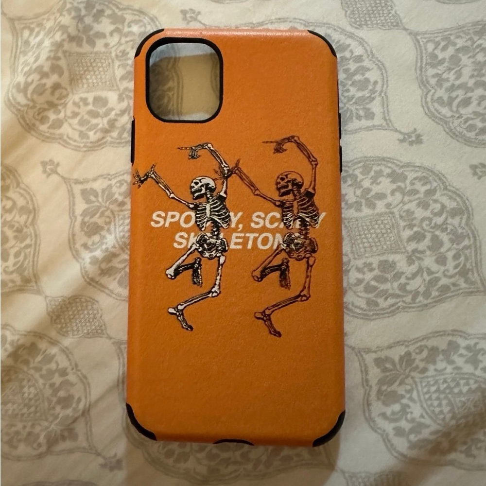 Iphone 12, I got a new phone so cant use it anymore but I love this